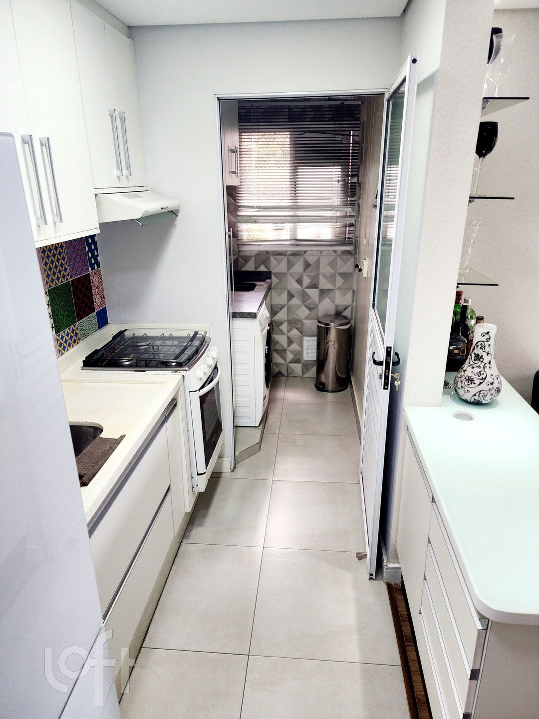 Apartamento à venda com 2 quartos, 67m² - Foto 8