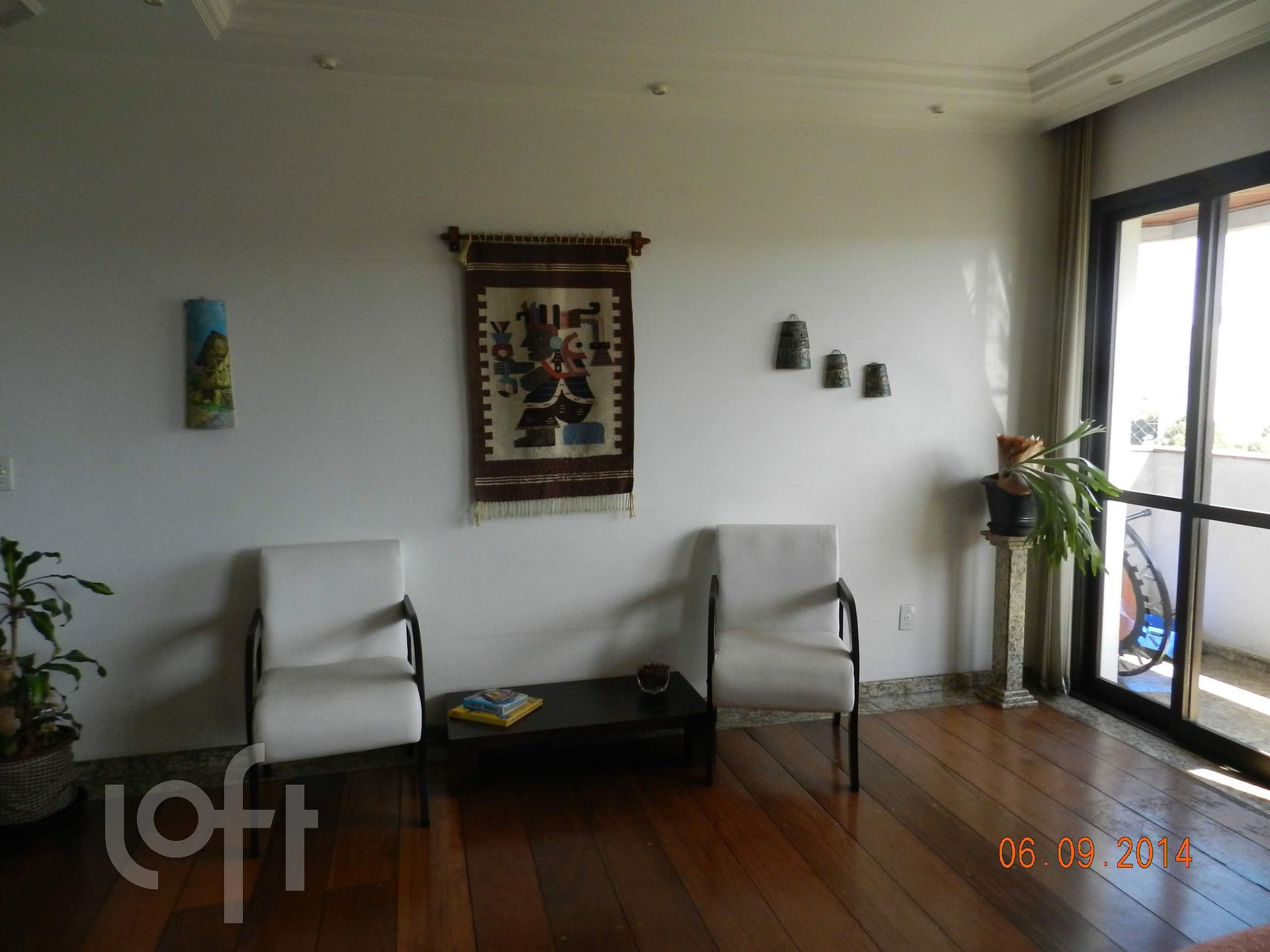 Apartamento à venda com 4 quartos, 146m² - Foto 2