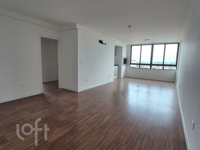 Apartamento com 107m², 3 dormitórios, 1 suíte, 2 vagas, Cristo Redentor em Porto Alegre