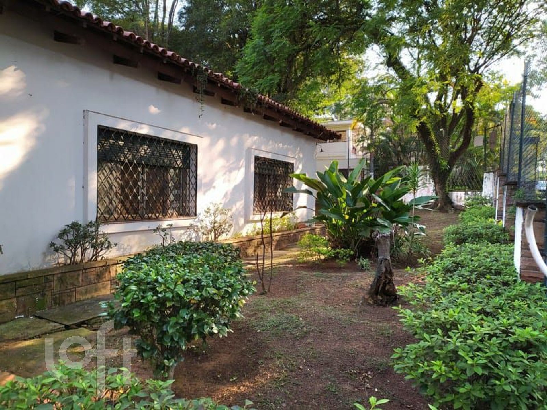 Casa à venda com 2 quartos, 350m² - Foto 12