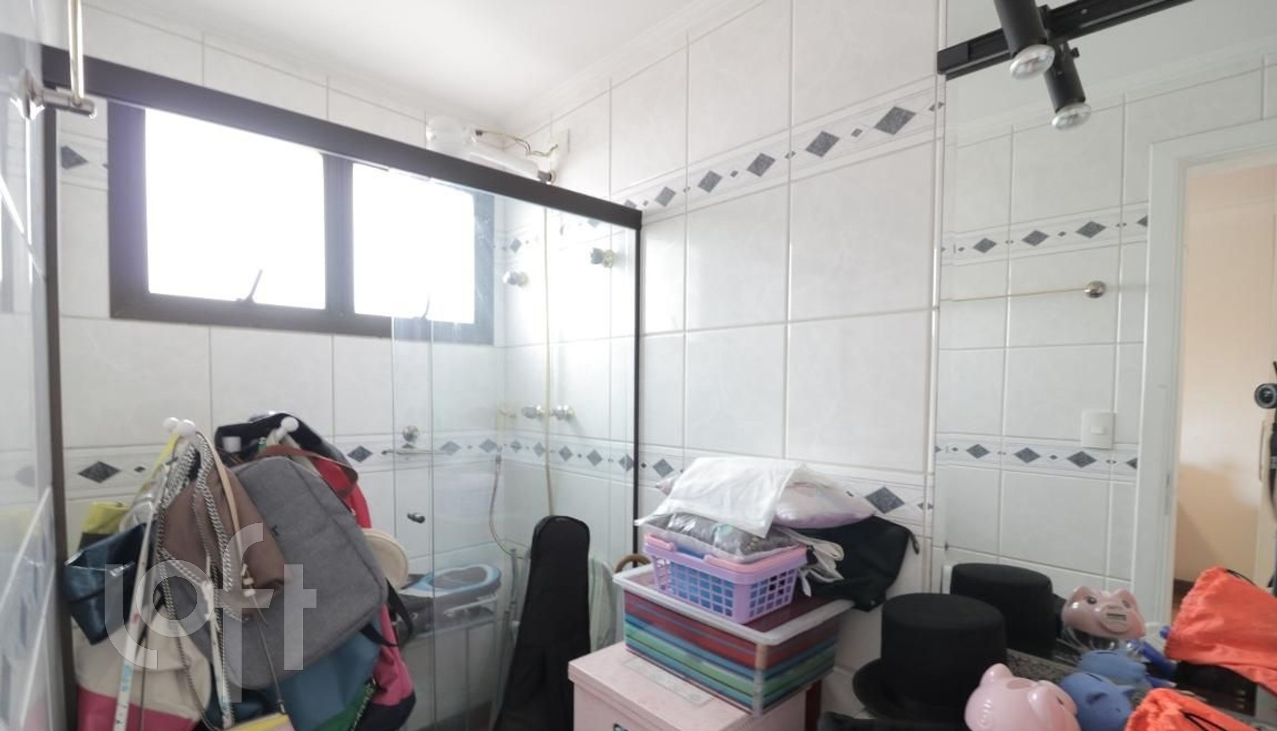 Apartamento à venda com 3 quartos, 186m² - Foto 10