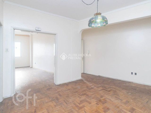 Apartamento com 146m², 3 dormitórios, 1 suíte, Floresta em Porto Alegre