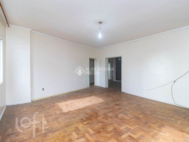Apartamento com 146m², 3 dormitórios, 1 suíte, Floresta em Porto Alegre