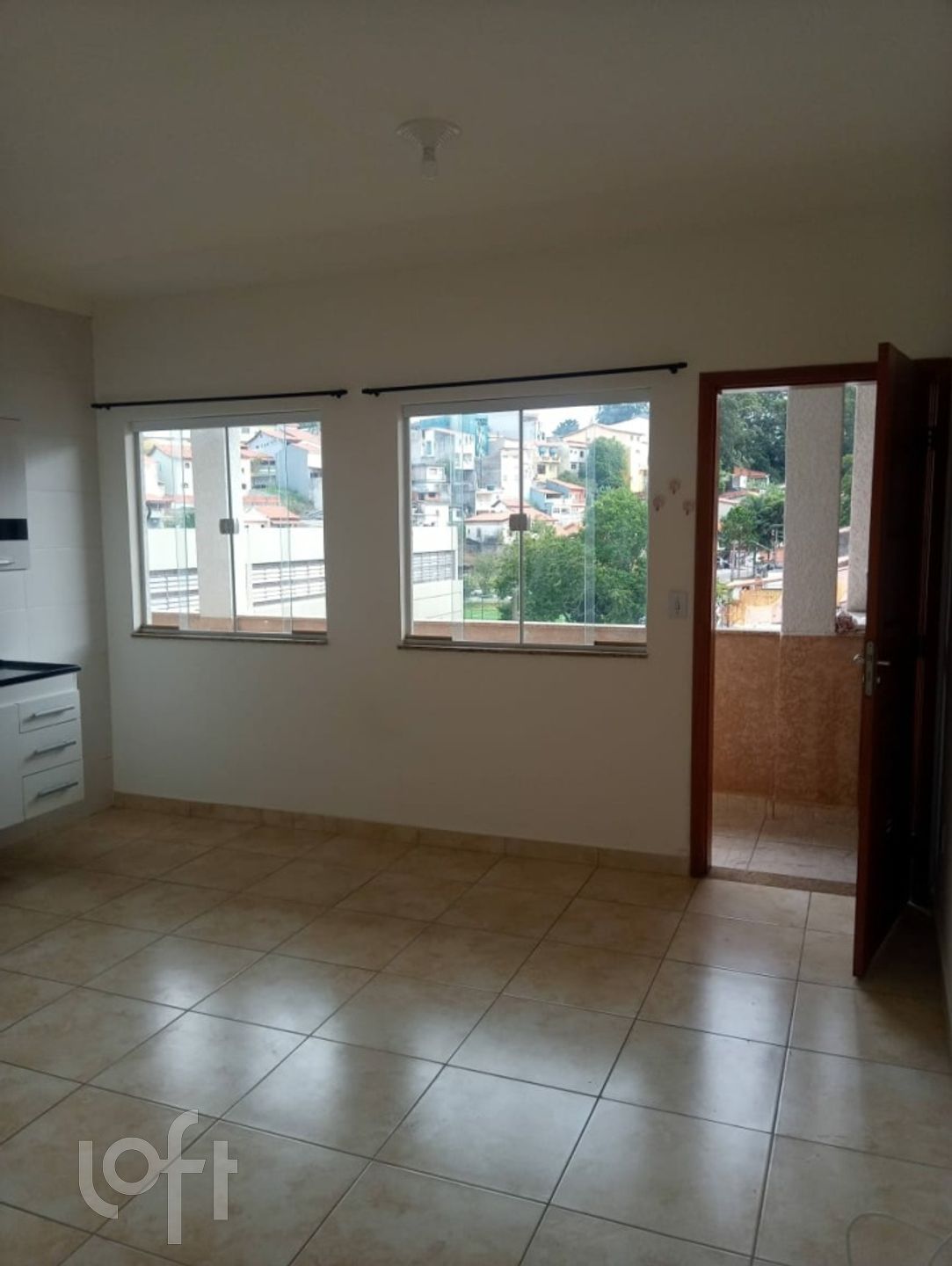 Apartamento à venda com 2 quartos, 37m² - Foto 16