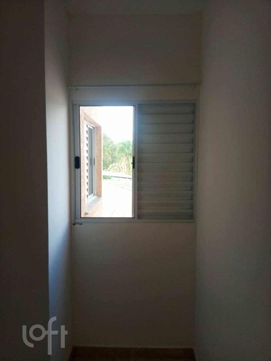 Apartamento à venda com 2 quartos, 37m² - Foto 29