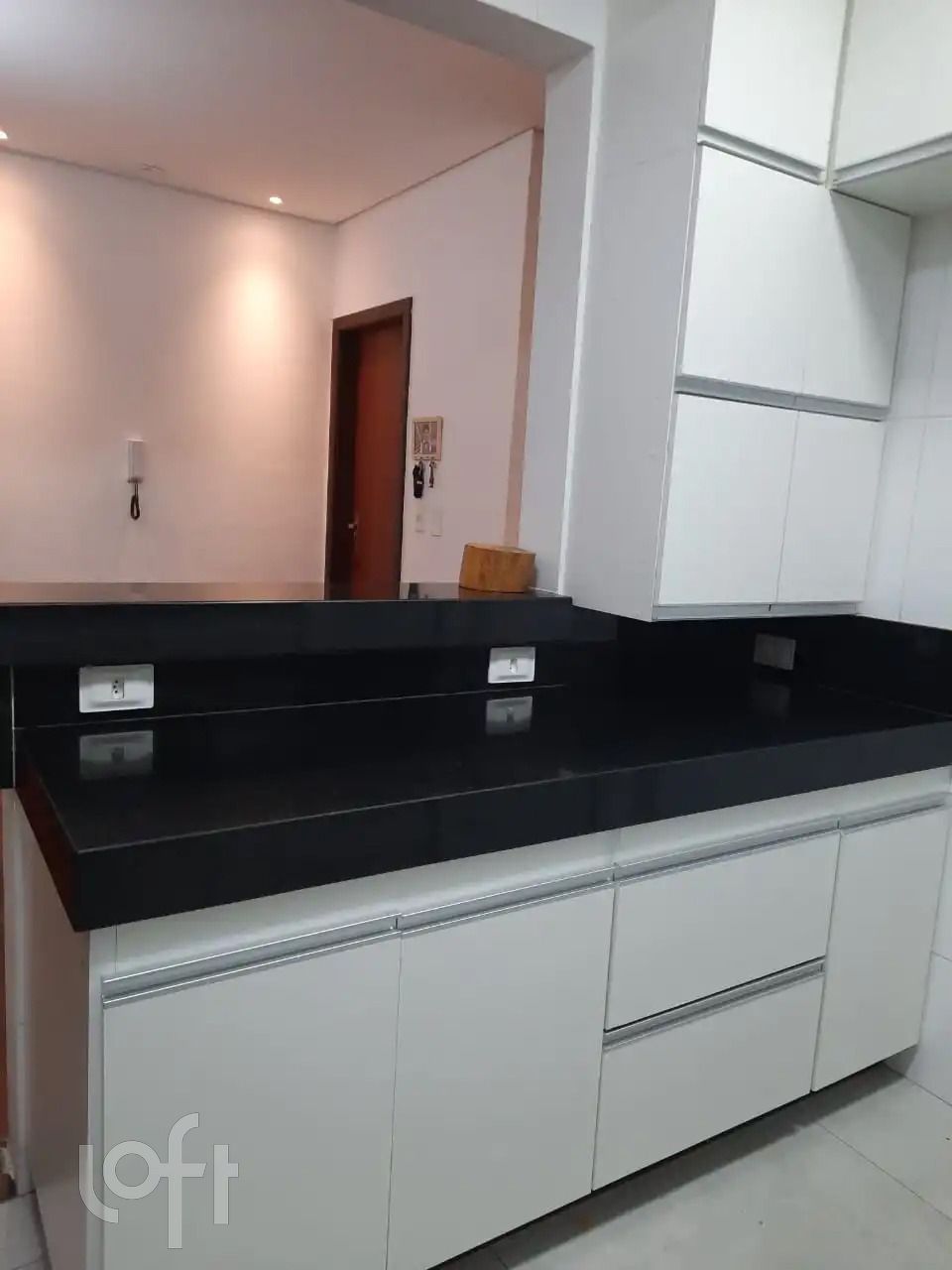 Apartamento à venda com 3 quartos, 183m² - Foto 9