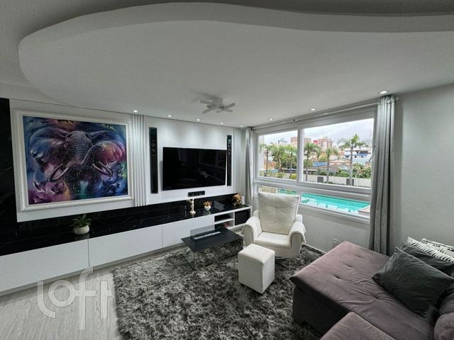 Apartamento com 80m², 3 dormitórios, 1 suíte, 1 vaga, São João em Porto Alegre