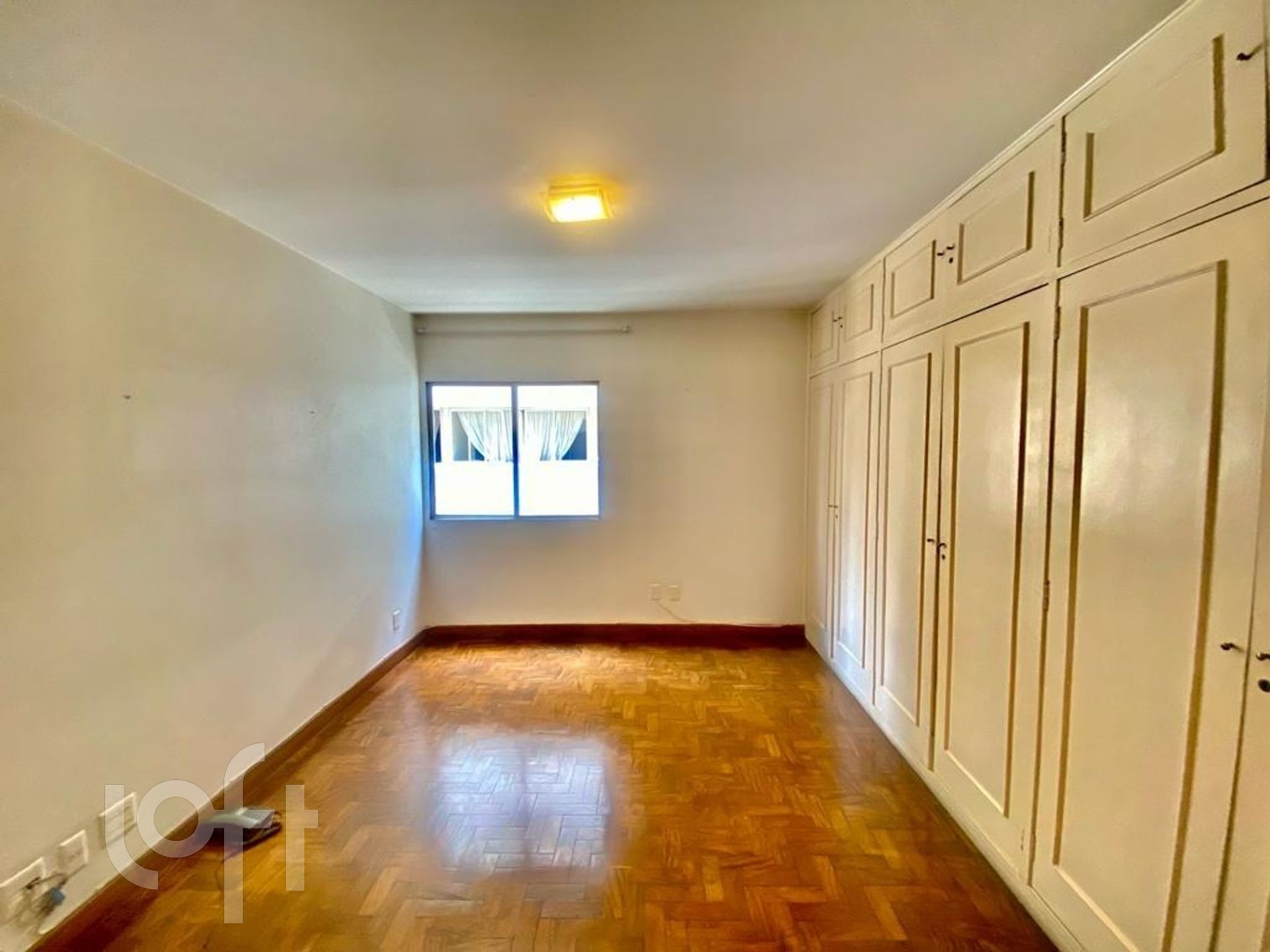 Apartamento à venda com 4 quartos, 210m² - Foto 12