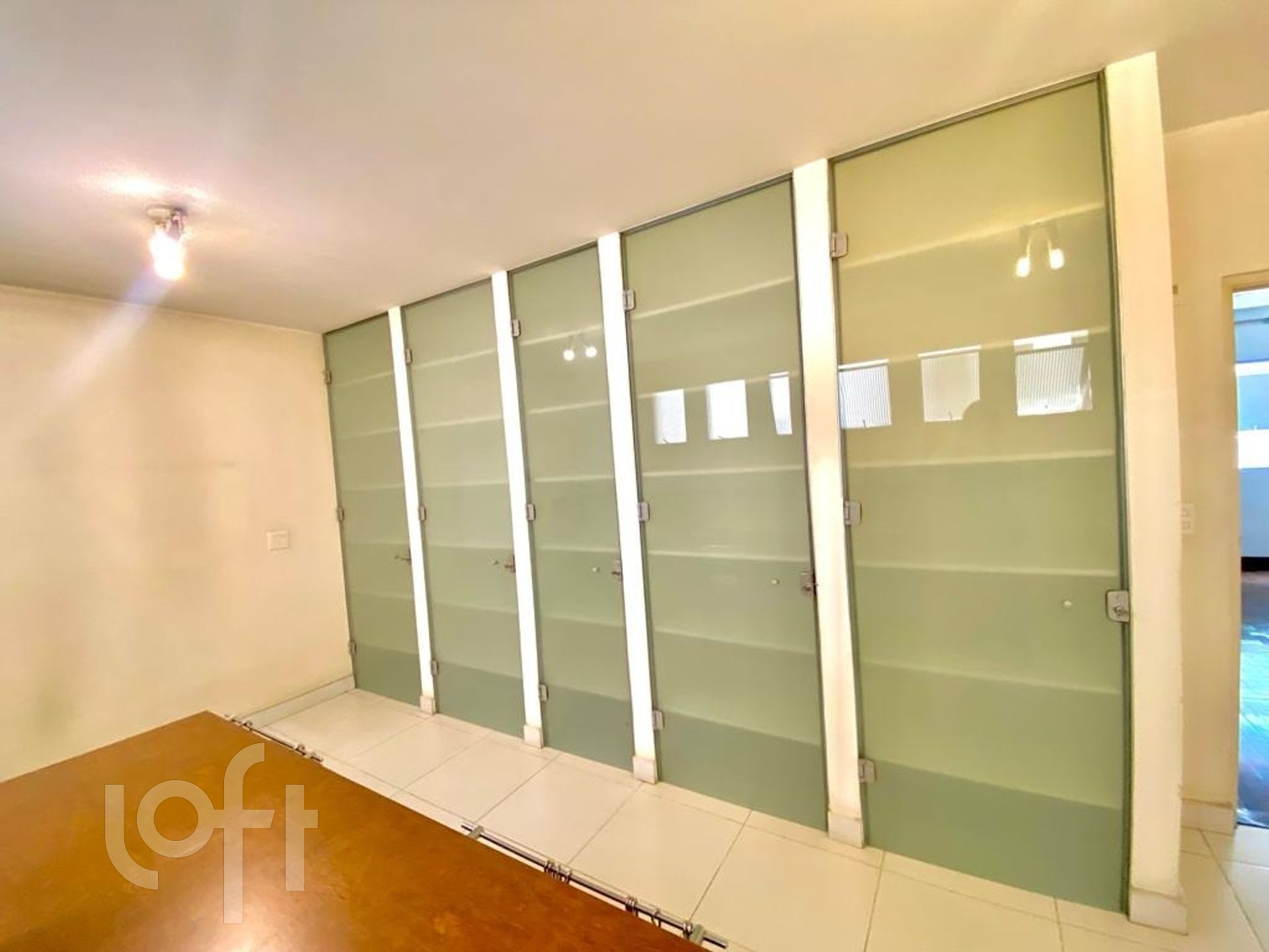 Apartamento à venda com 4 quartos, 210m² - Foto 21