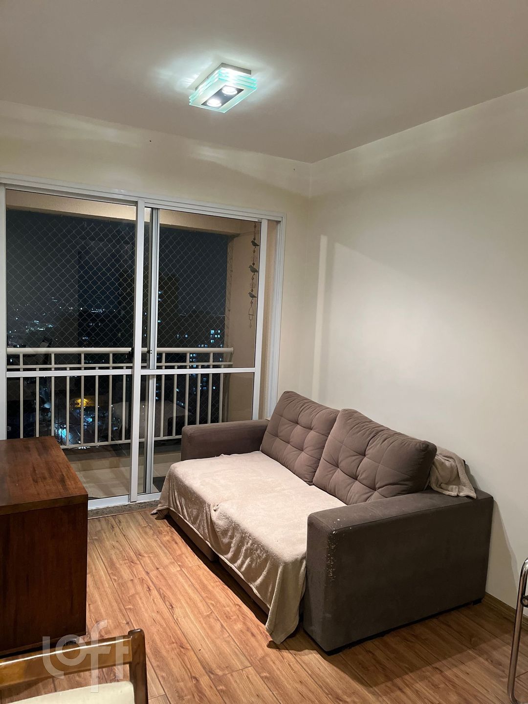 Apartamento à venda com 3 quartos, 70m² - Foto 1