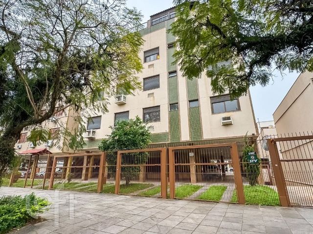 Apartamento com 178m², 3 dormitórios, 1 suíte, 1 vaga, Floresta em Porto Alegre