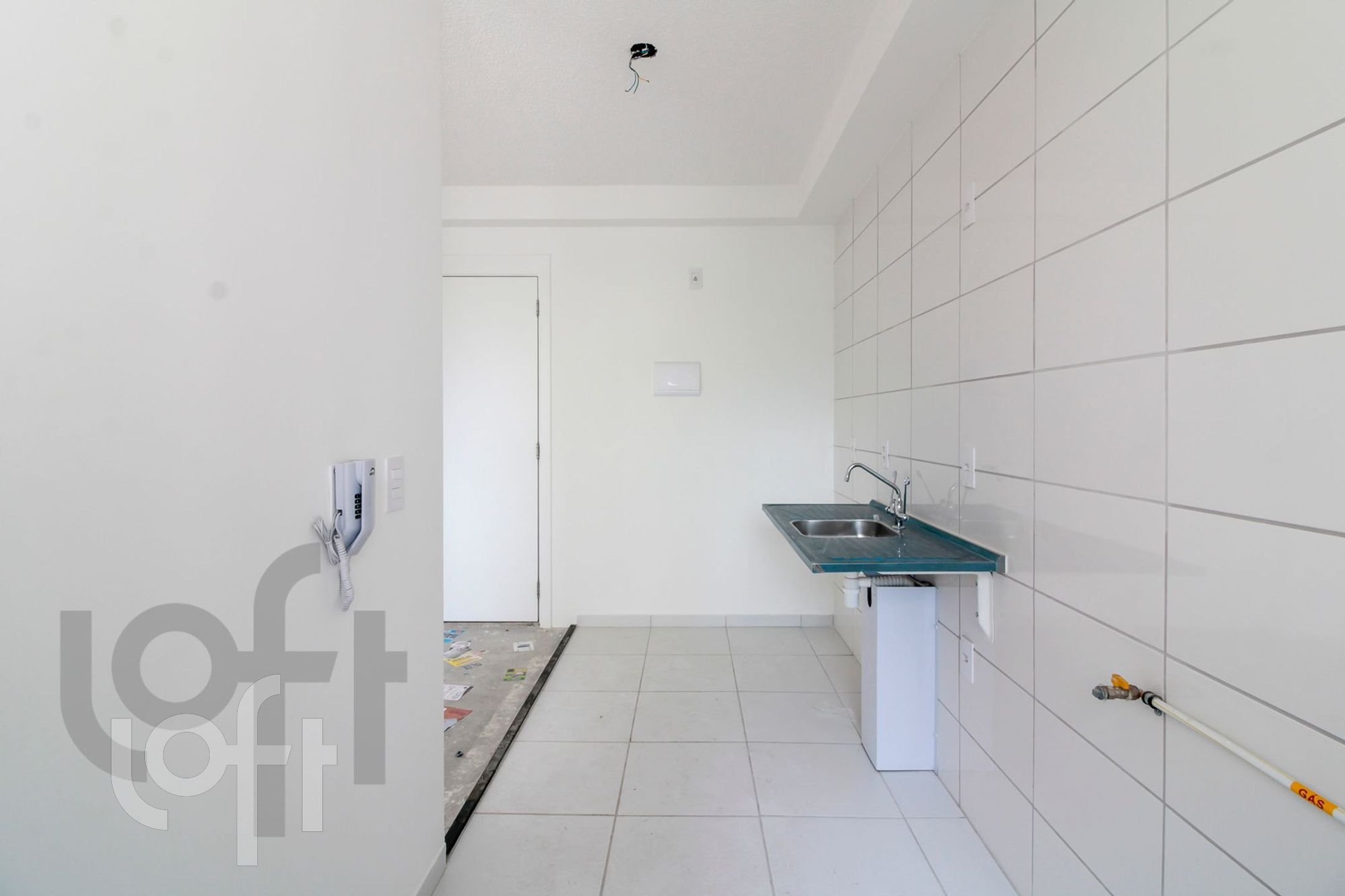 Apartamento à venda com 2 quartos, 42m² - Foto 23