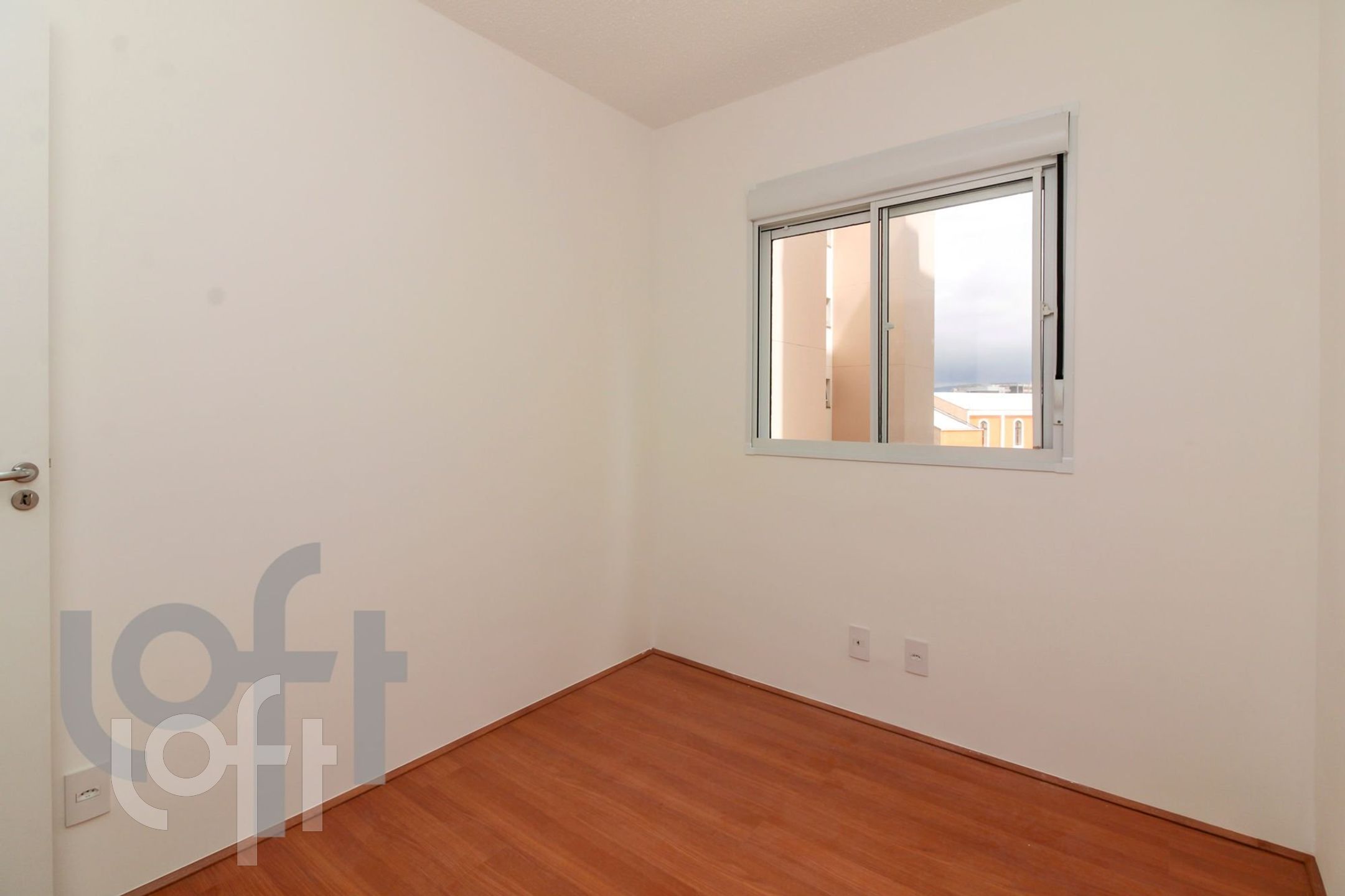 Apartamento à venda com 2 quartos, 42m² - Foto 6