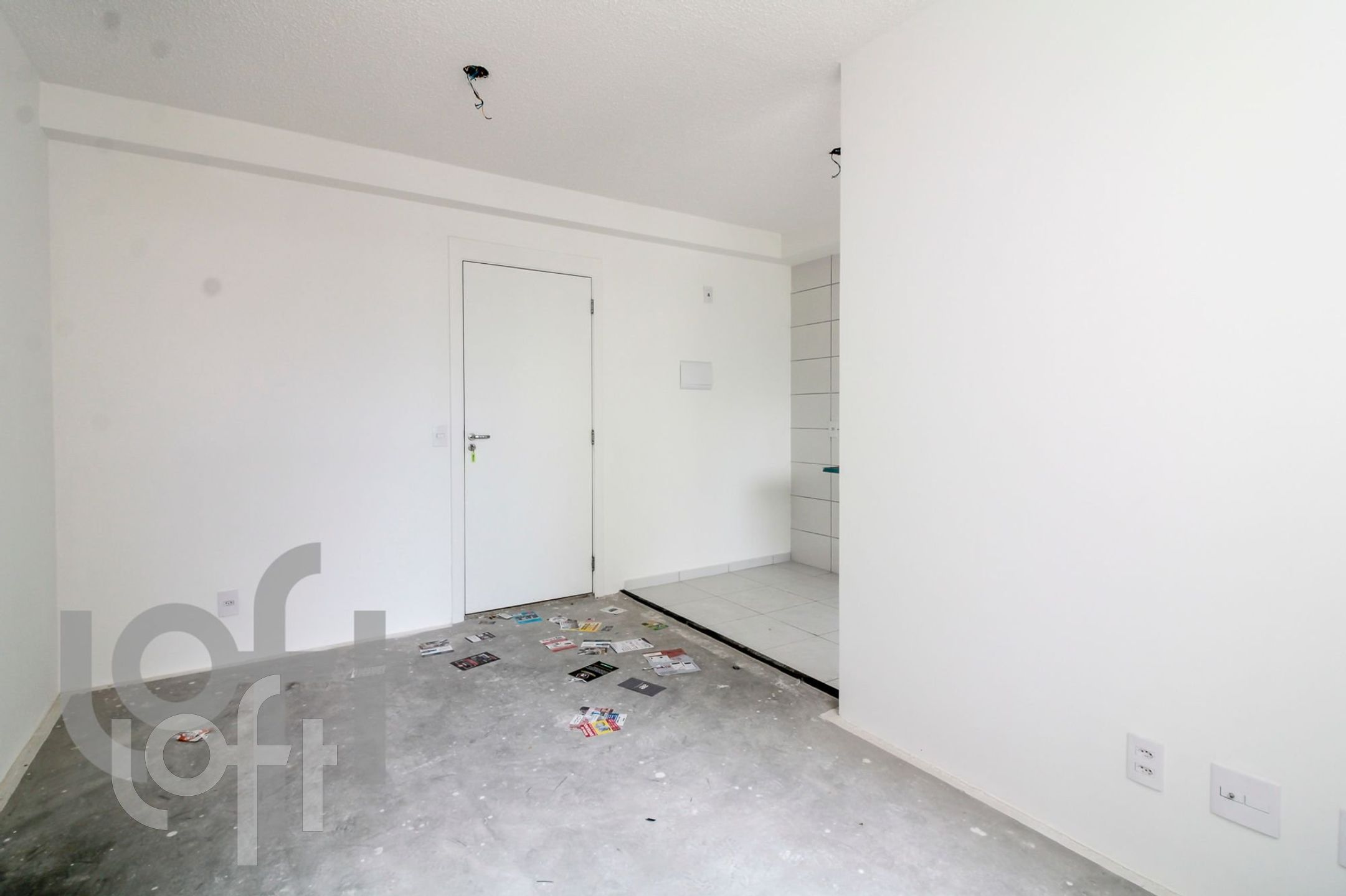 Apartamento à venda com 2 quartos, 42m² - Foto 19