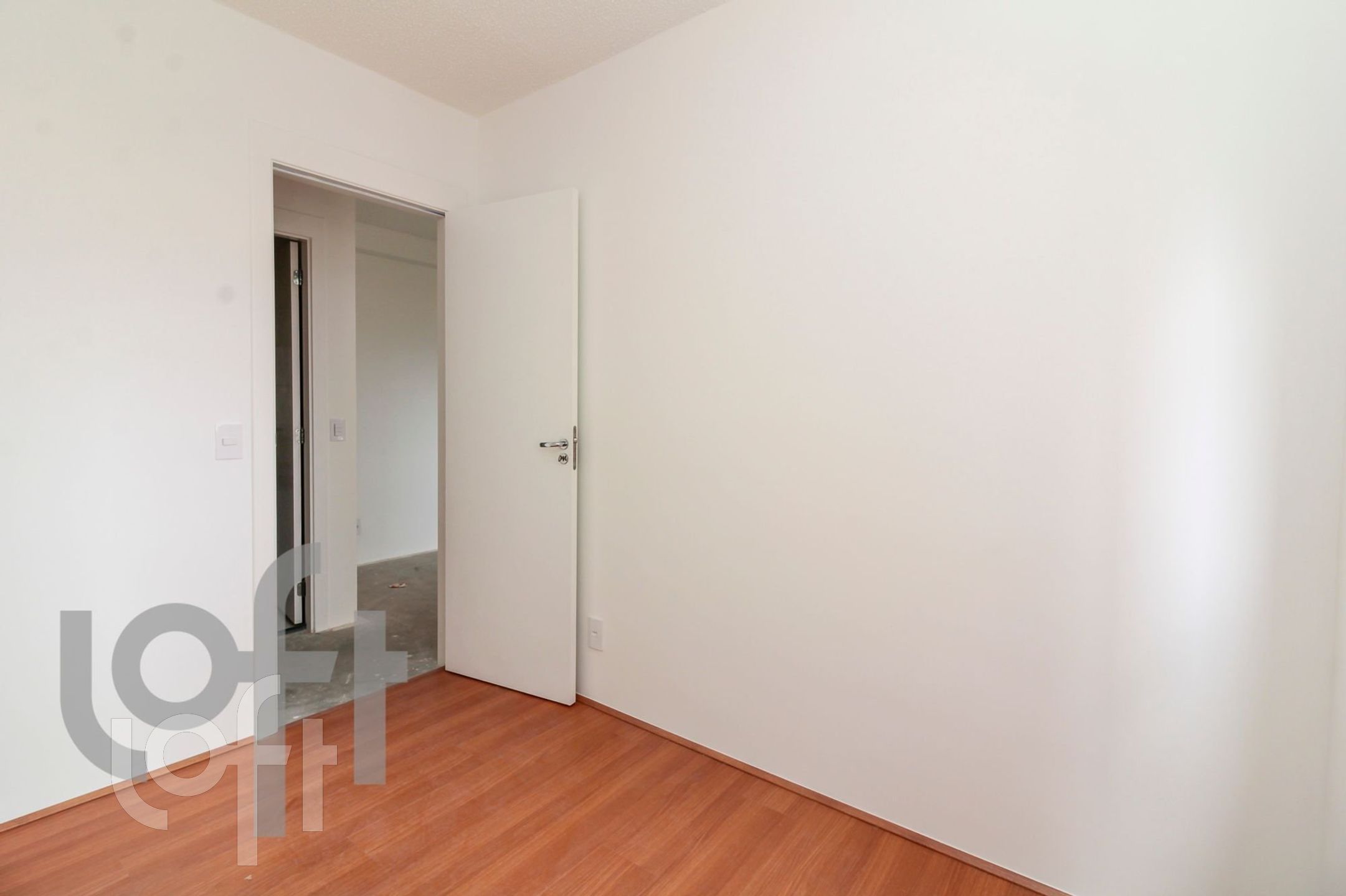 Apartamento à venda com 2 quartos, 42m² - Foto 5