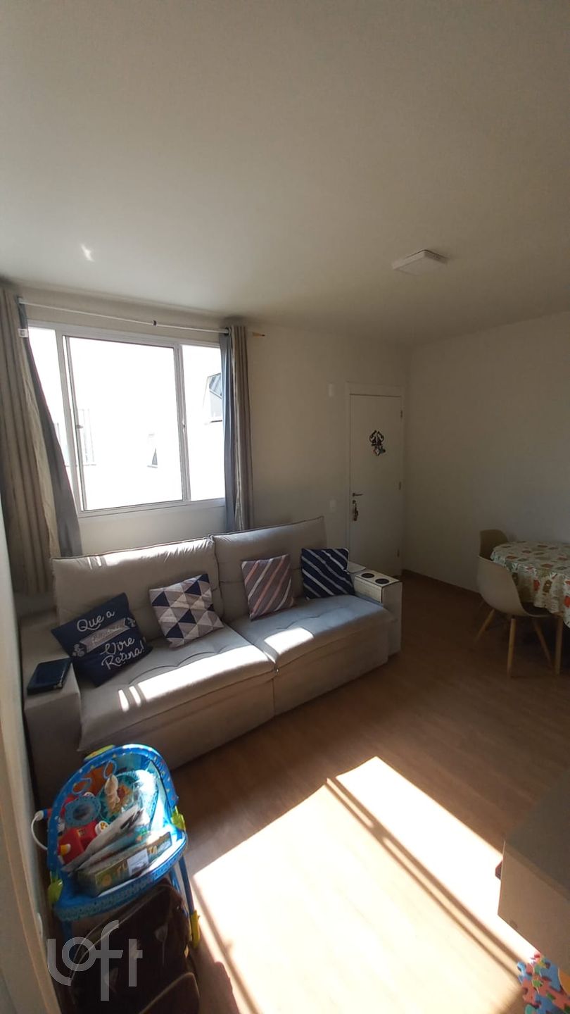 Apartamento à venda com 2 quartos, 44m² - Foto 6