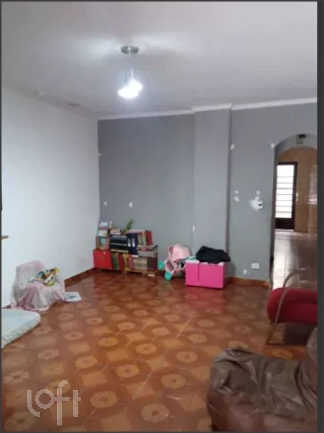 Casa à venda com 3 quartos, 150m² - Foto 2