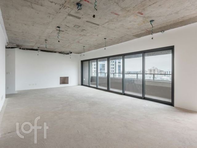 Apartamento com 187m², 3 dormitórios, 3 suítes, 2 vagas, Jardim Europa em Porto Alegre