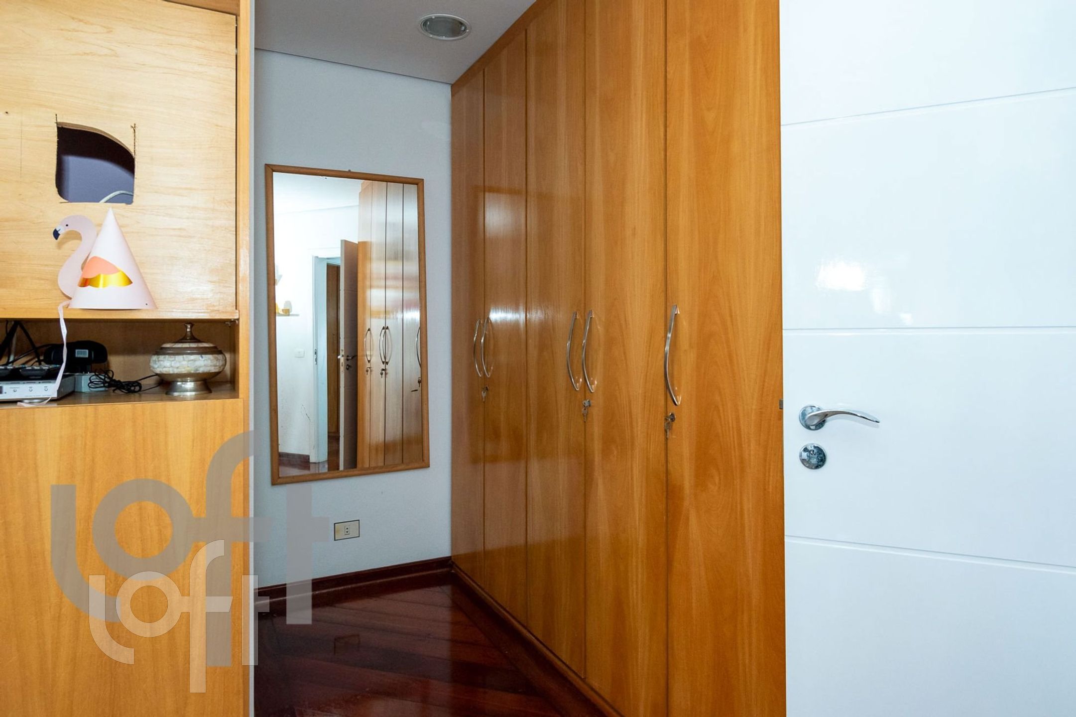 Apartamento à venda com 4 quartos, 300m² - Foto 11