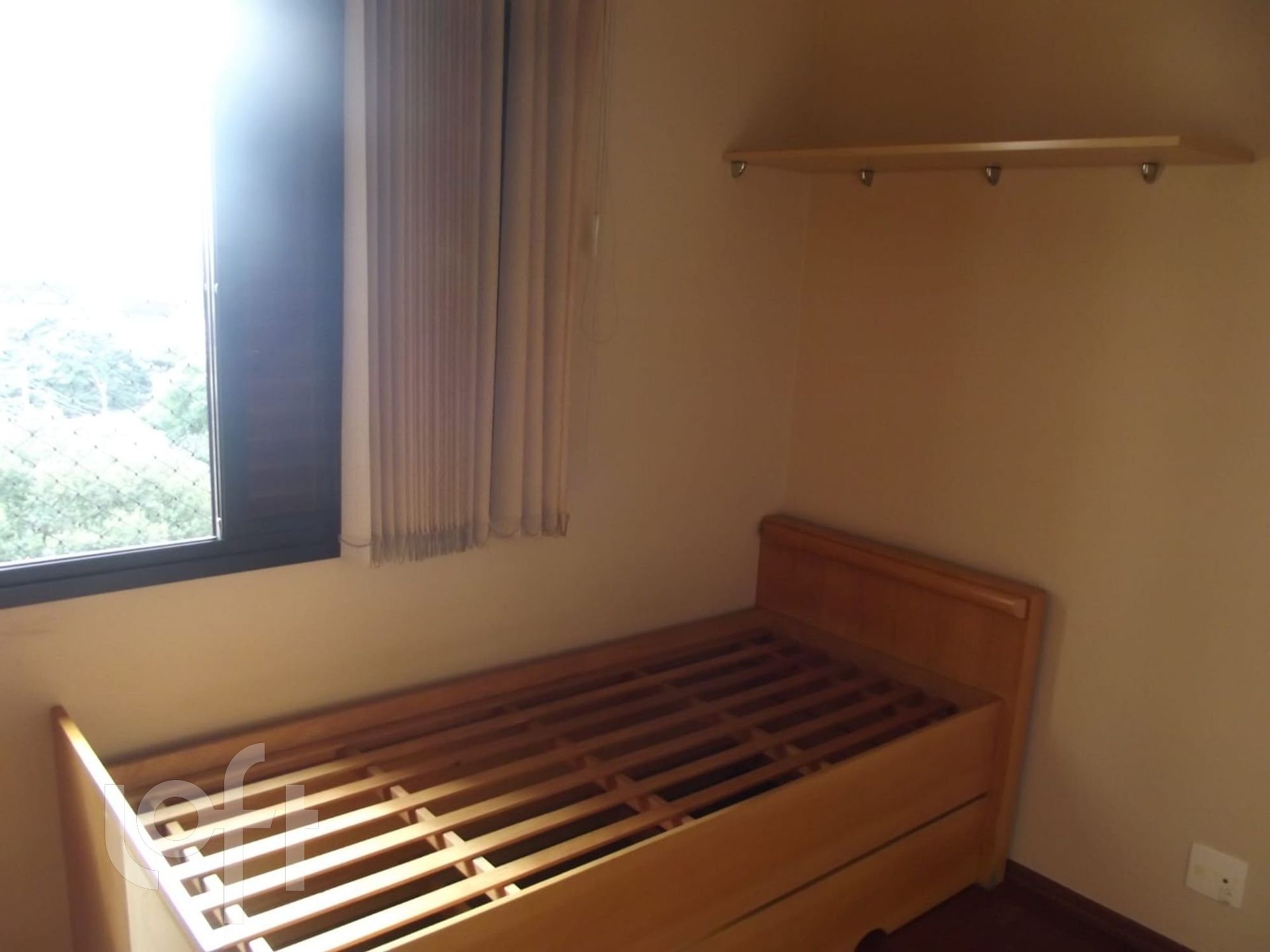 Apartamento à venda com 2 quartos, 90m² - Foto 2