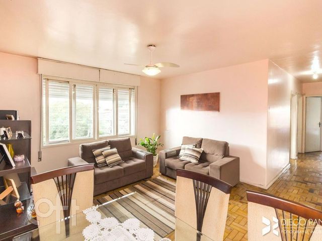 Apartamento com 92m², 3 dormitórios, 1 vaga, Menino Deus em Porto Alegre