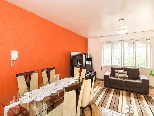 Apartamento com 92m², 3 dormitórios, 1 vaga, Menino Deus em Porto Alegre