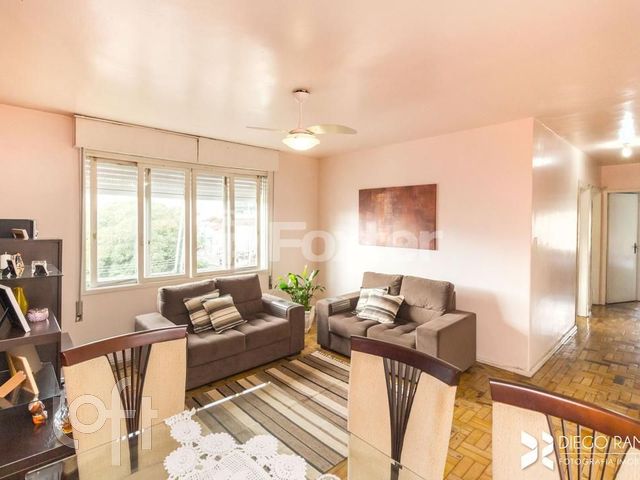 Apartamento com 92m², 3 dormitórios, 1 vaga, Menino Deus em Porto Alegre