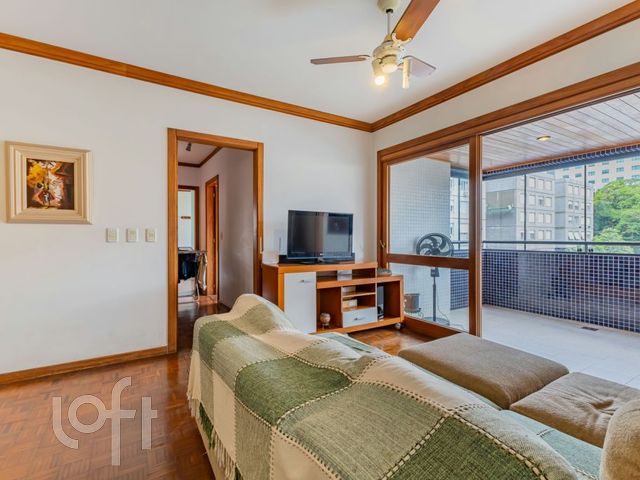 Apartamento com 962m², 3 dormitórios, 1 suíte, 3 vagas, São João em Porto Alegre