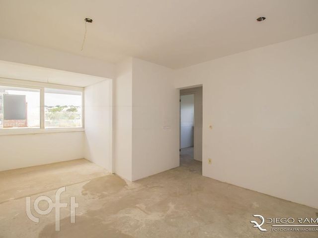 Apartamento com 72m², 3 dormitórios, 1 vaga, Chácara das Pedras em Porto Alegre