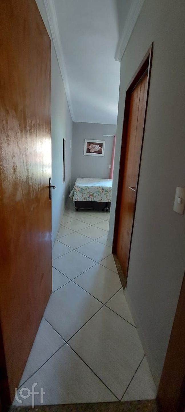 Casa à venda com 2 quartos, 120m² - Foto 10