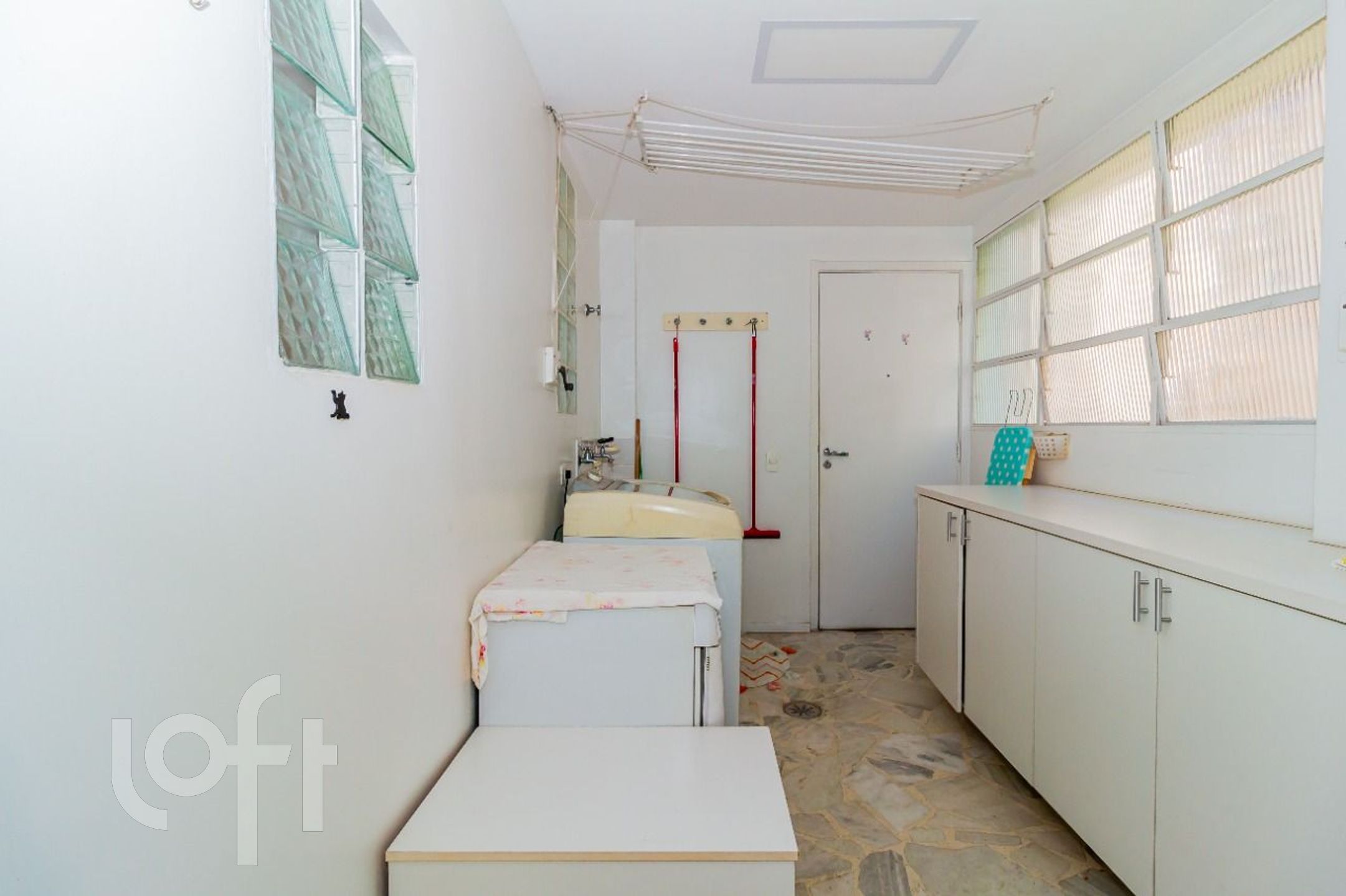 Apartamento à venda com 3 quartos, 135m² - Foto 20