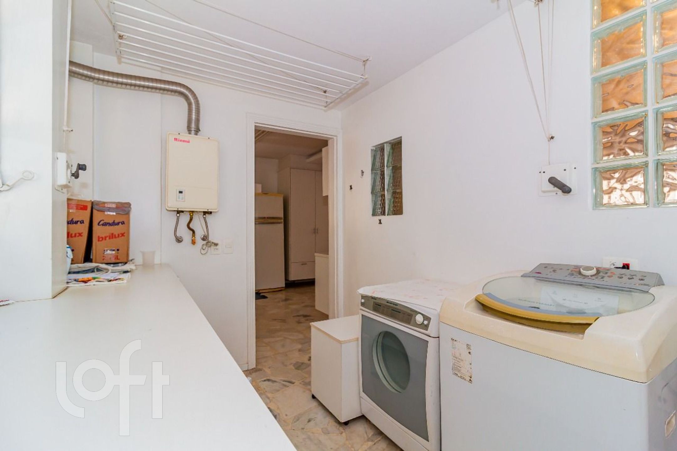 Apartamento à venda com 3 quartos, 135m² - Foto 19