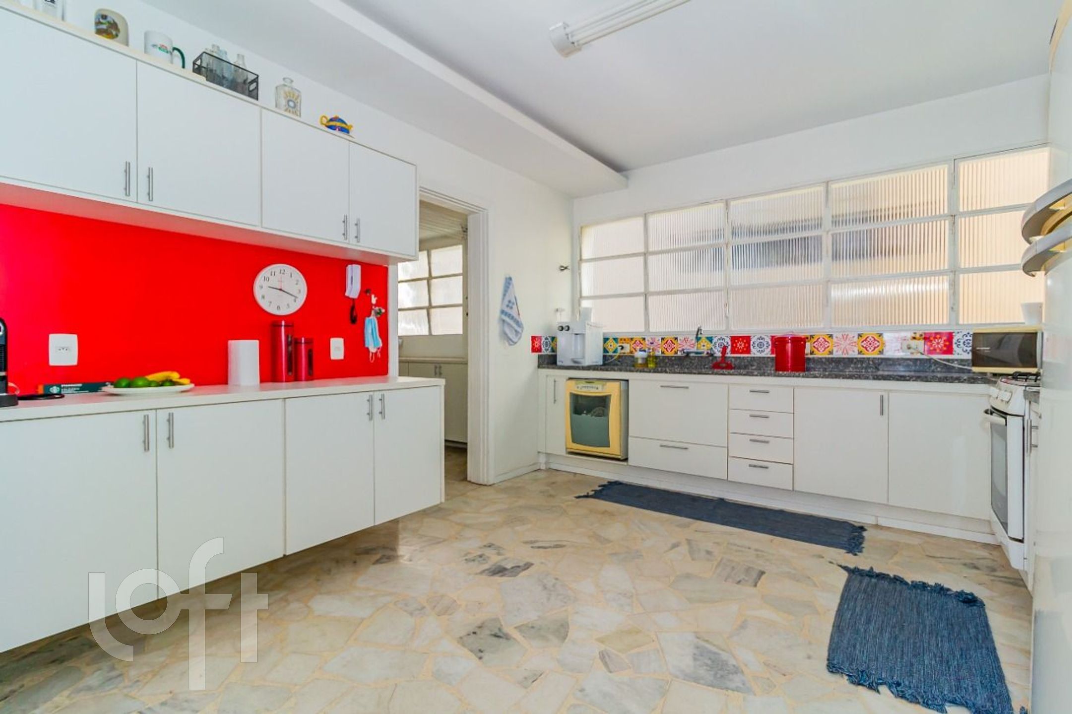 Apartamento à venda com 3 quartos, 135m² - Foto 13