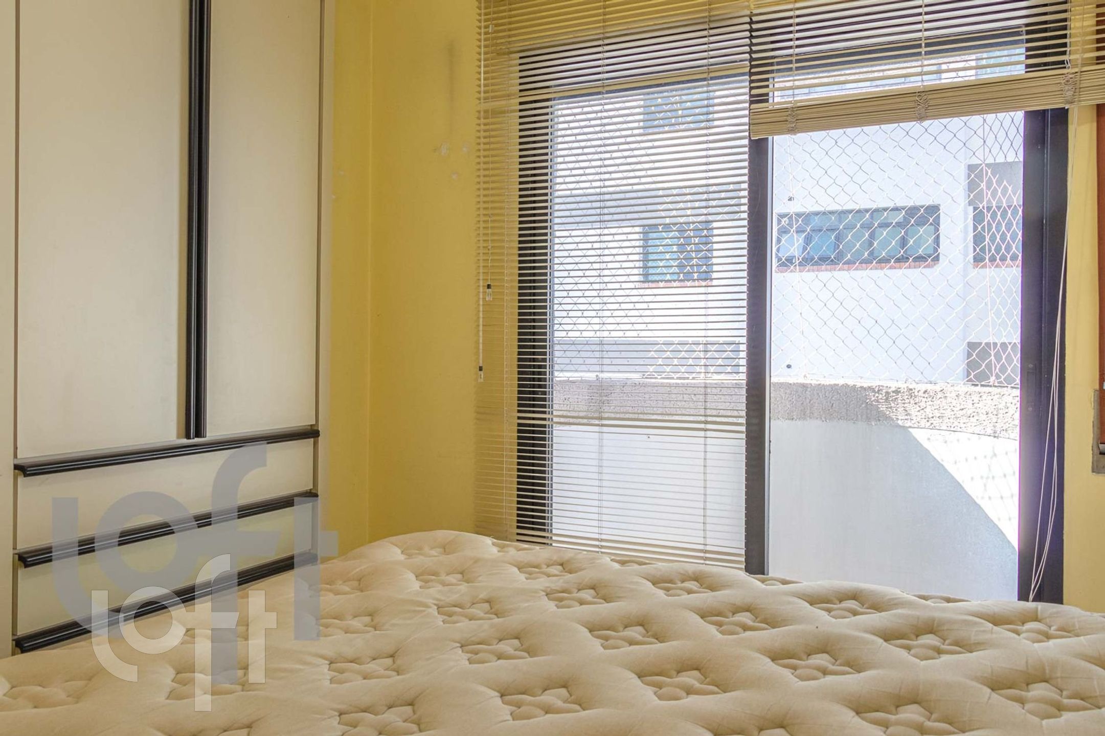 Apartamento à venda com 3 quartos, 77m² - Foto 4