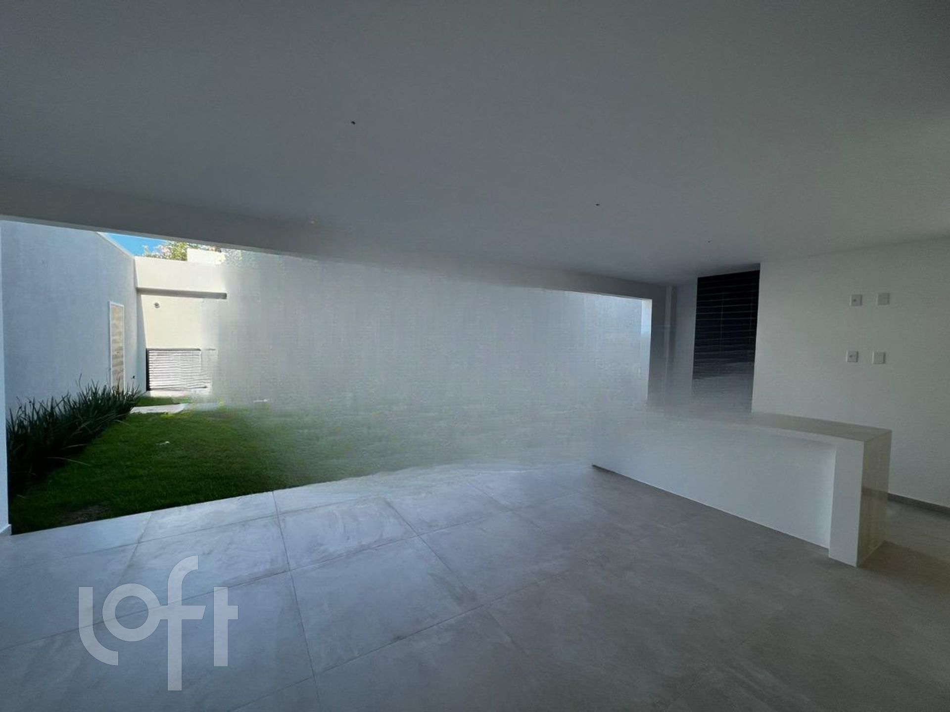 Casa à venda com 4 quartos, 410m² - Foto 2