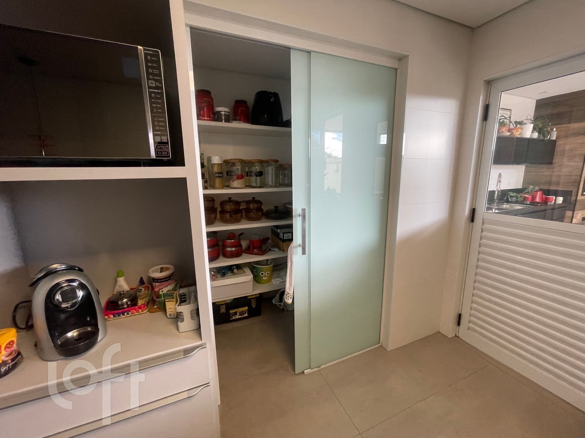 Apartamento à venda com 4 quartos, 210m² - Foto 6