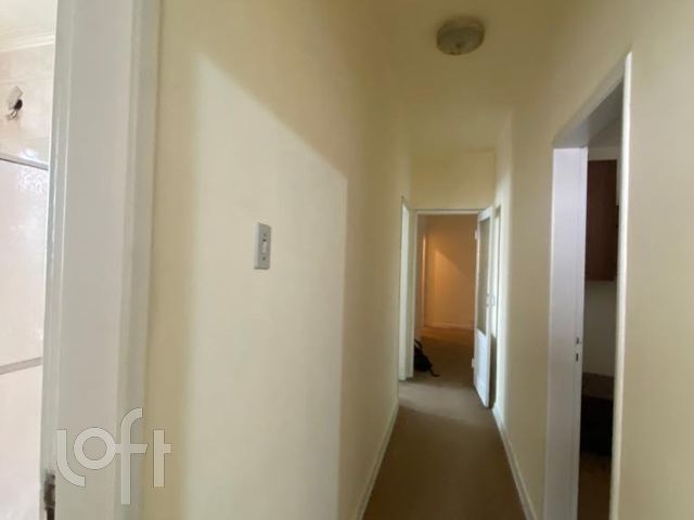 Apartamento com 103m², 3 dormitórios, 1 suíte, Menino Deus em Porto Alegre