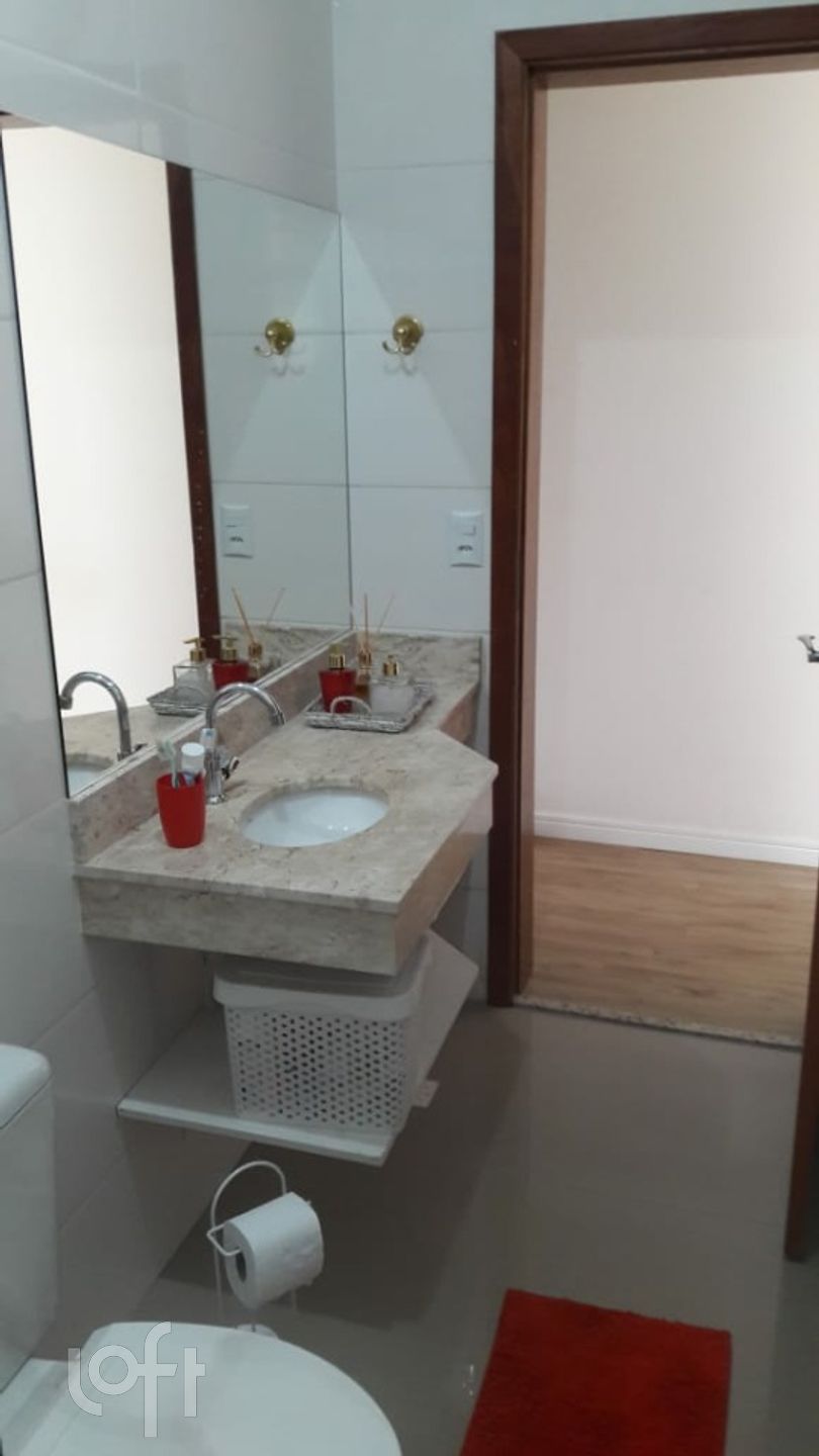 Casa à venda com 3 quartos, 180m² - Foto 4