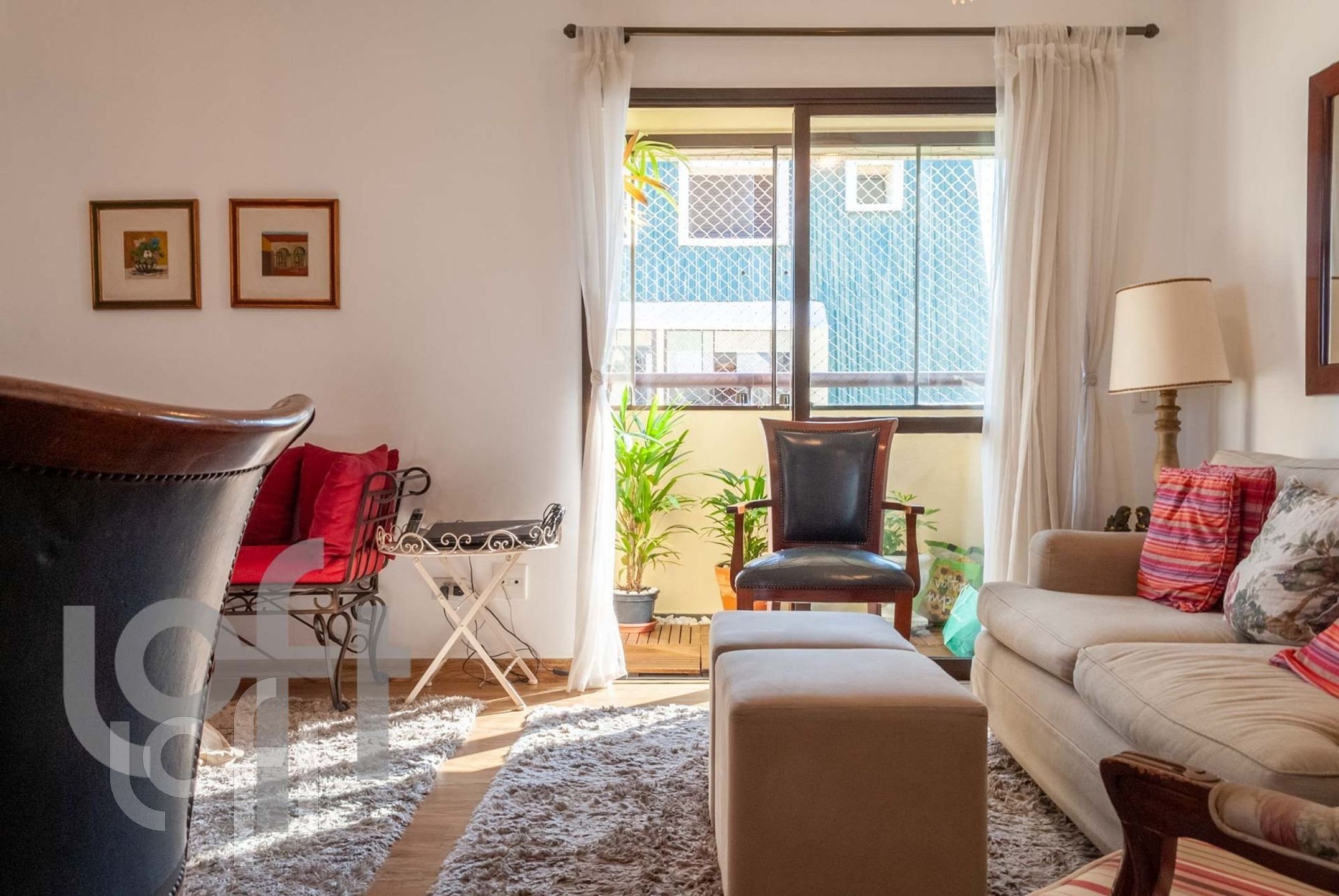 Apartamento à venda com 3 quartos, 104m² - Foto 1