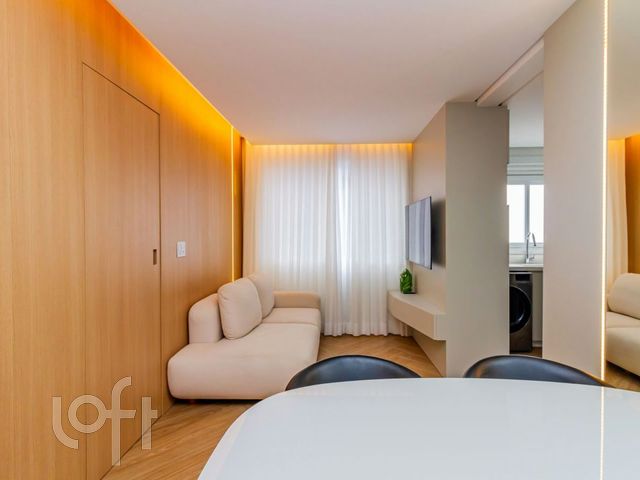 Apartamento com 37m², 1 dormitório, 1 vaga, Rio Branco em Porto Alegre