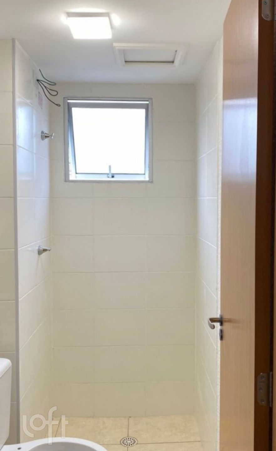 Apartamento à venda com 2 quartos, 41m² - Foto 16