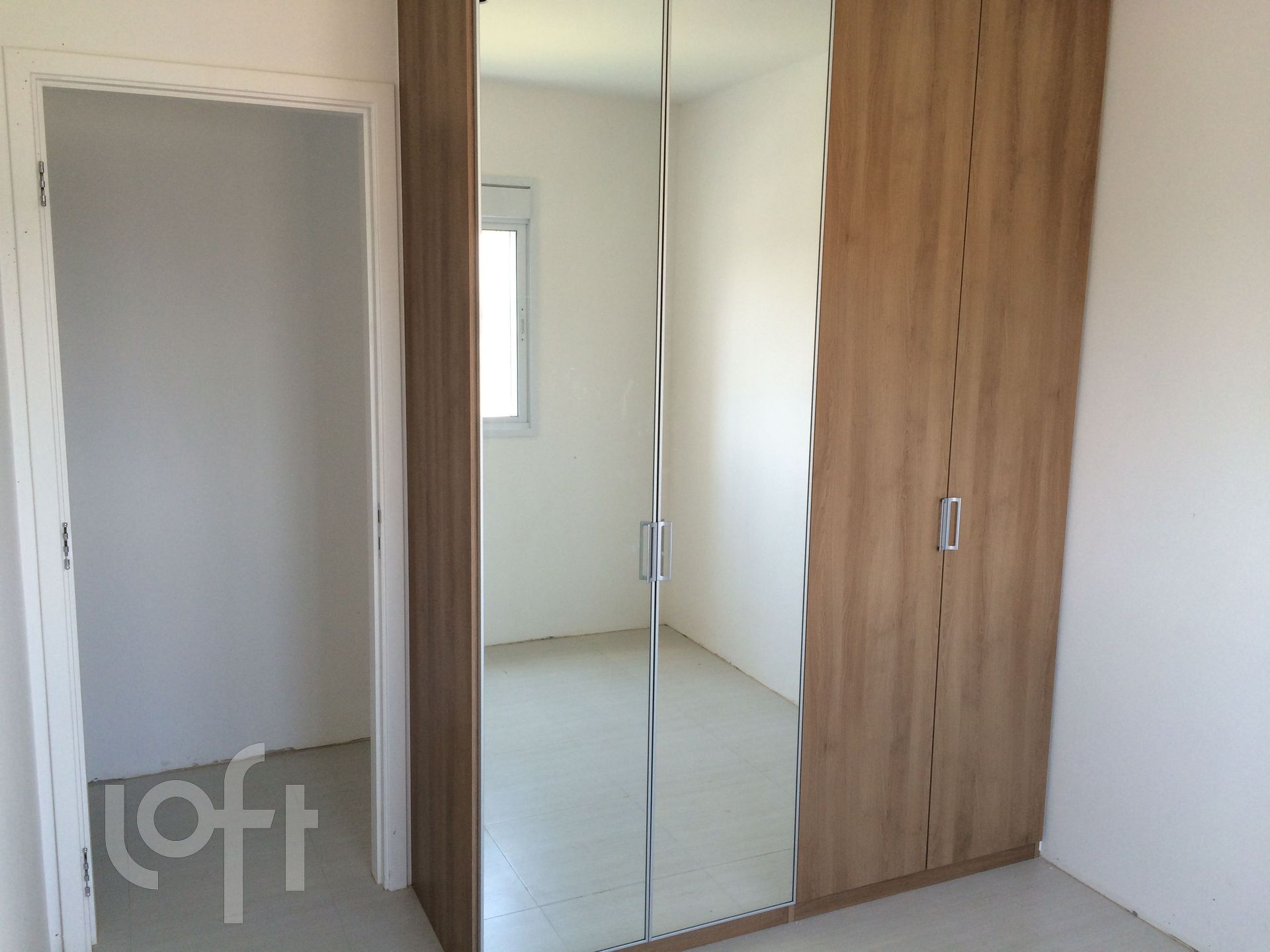 Apartamento à venda com 2 quartos, 67m² - Foto 5