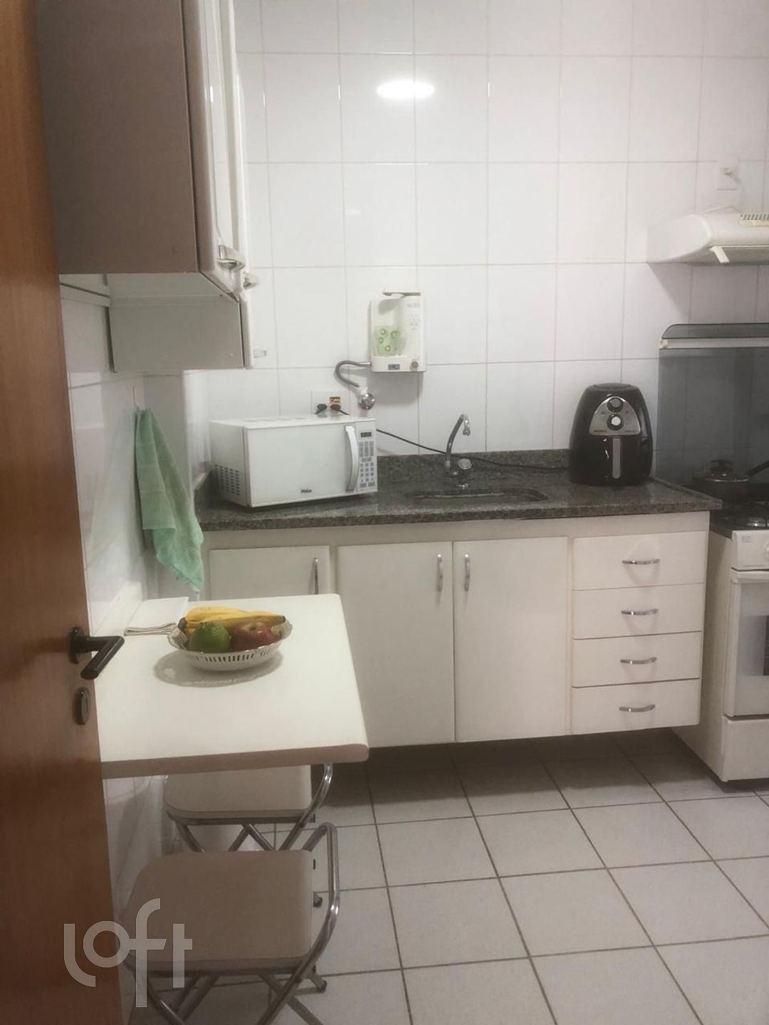 Apartamento à venda com 2 quartos, 80m² - Foto 4