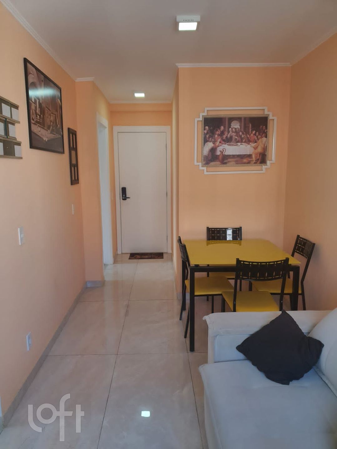 Apartamento à venda com 2 quartos, 42m² - Foto 2