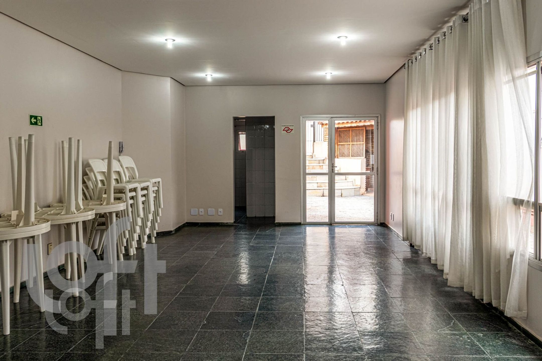 Apartamento à venda com 3 quartos, 107m² - Foto 14