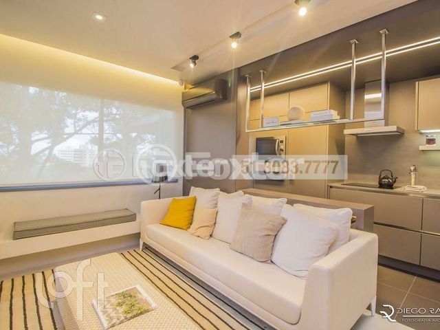 Apartamento com 48m², 1 dormitório, 1 suíte, 1 vaga, Petrópolis em Porto Alegre