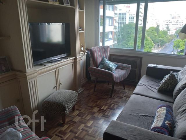 Apartamento com 108m², 3 dormitórios, 1 vaga, Moinhos de Vento em Porto Alegre