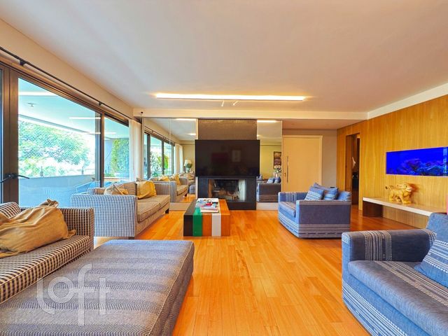 Apartamento com 203m², 3 dormitórios, 3 suítes, 3 vagas, Boa Vista em Porto Alegre