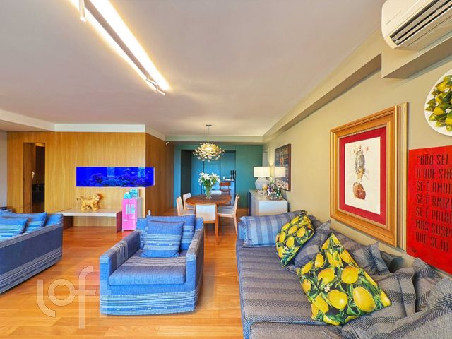 Apartamento com 203m², 3 dormitórios, 3 suítes, 3 vagas, Boa Vista em Porto Alegre