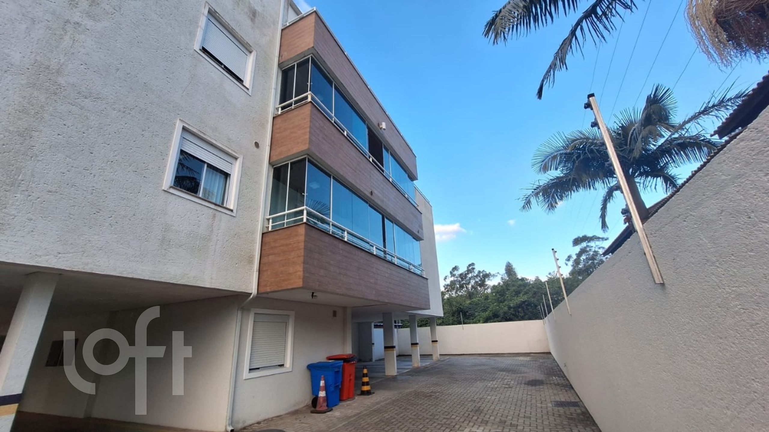 Apartamentos com 137m², 2 quartos, 2 suítes, 1 garagem, no bairro Lagoa Pequena em Florianópolis